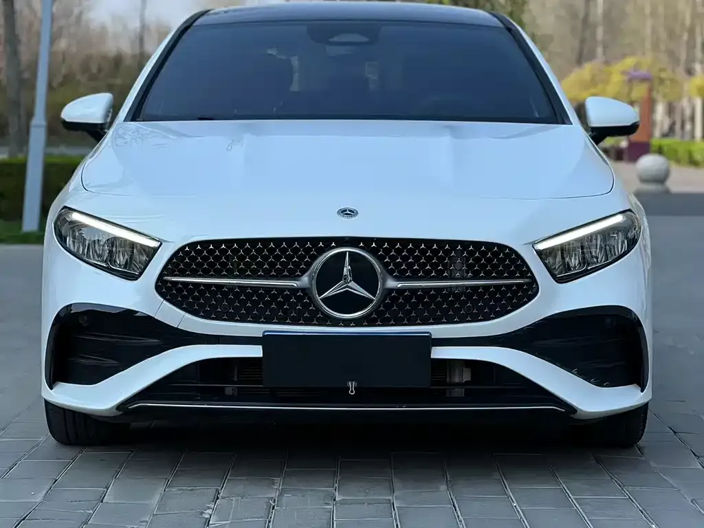 Mercedes-Benz A-Class — фото 9