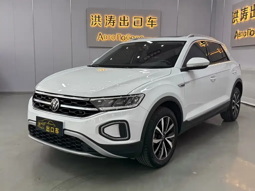 Volkswagen T-Roc 2023 из CN, фото 1