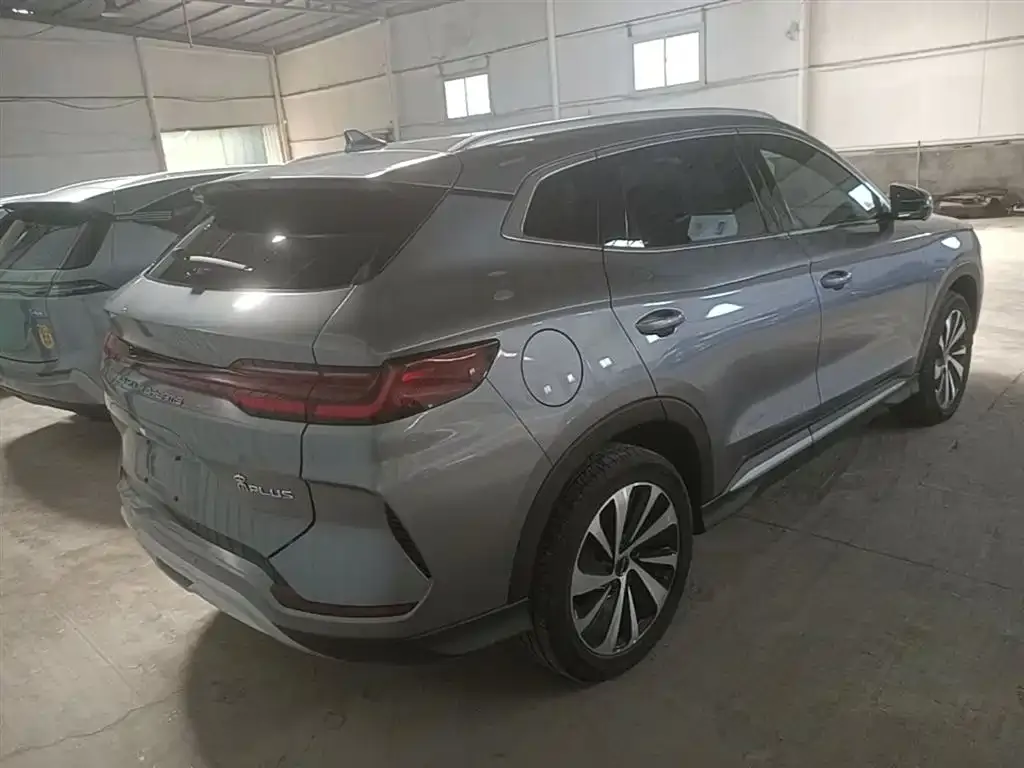 BYD PLUS New Energy — фото 5