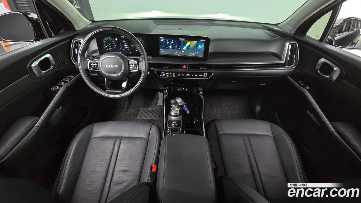 Kia Sorento — фото 6