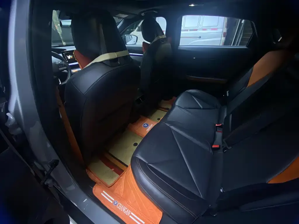 Changan UNI-V 2022 из CN, фото 3