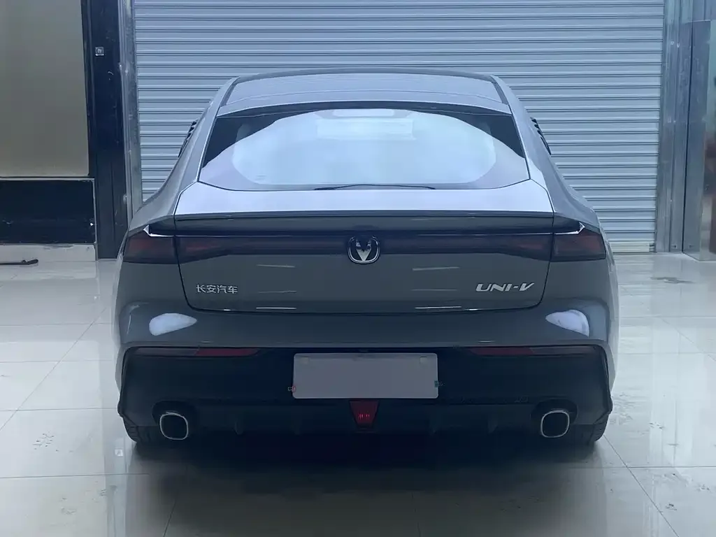 Changan UNI-V 2022 из CN, фото 2