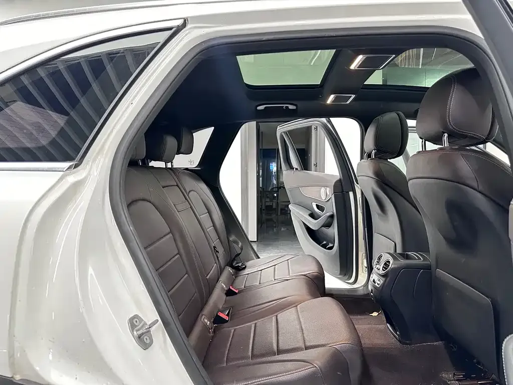 Mercedes-Benz GLC 2021 из CN, фото 2