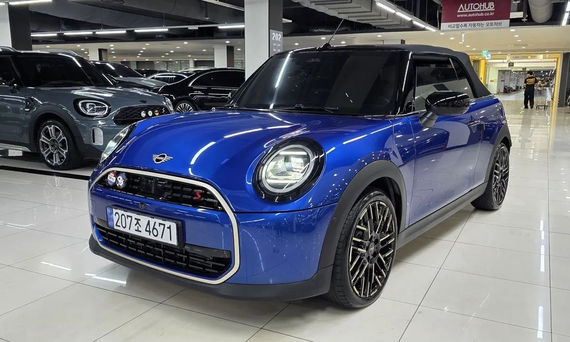 Mini Cooper Convertible