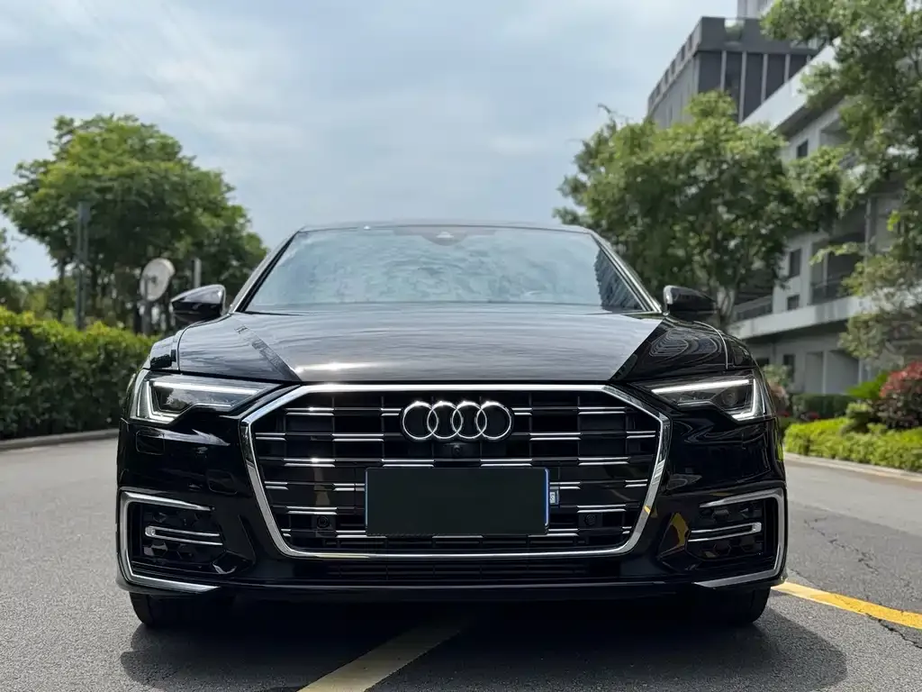 Audi A6L — фото 7