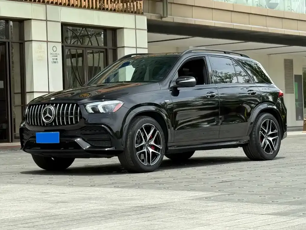 Mercedes-Benz GLE AMG — фото 1