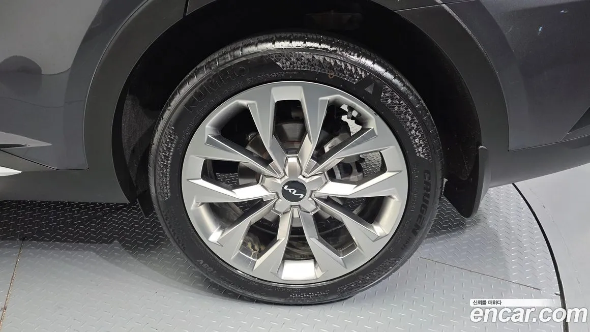 Kia Sorento — фото 9