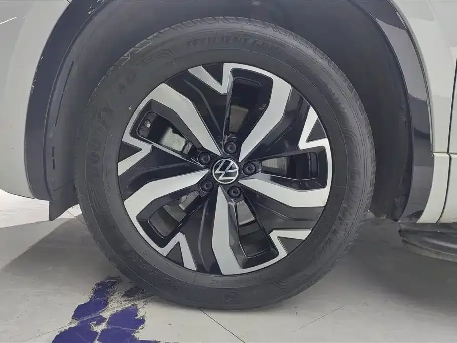 Volkswagen Tayron GTE PHEV 2023 из CN, фото 5