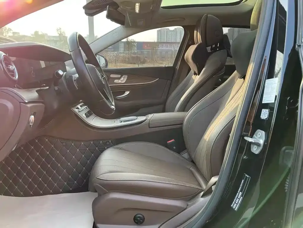 Mercedes-Benz E-Class 2021 из CN, фото 10