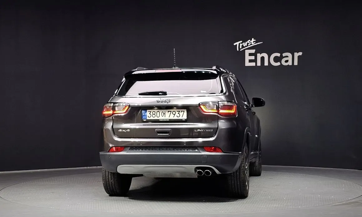 Jeep Compass 2022 из KR, фото 10