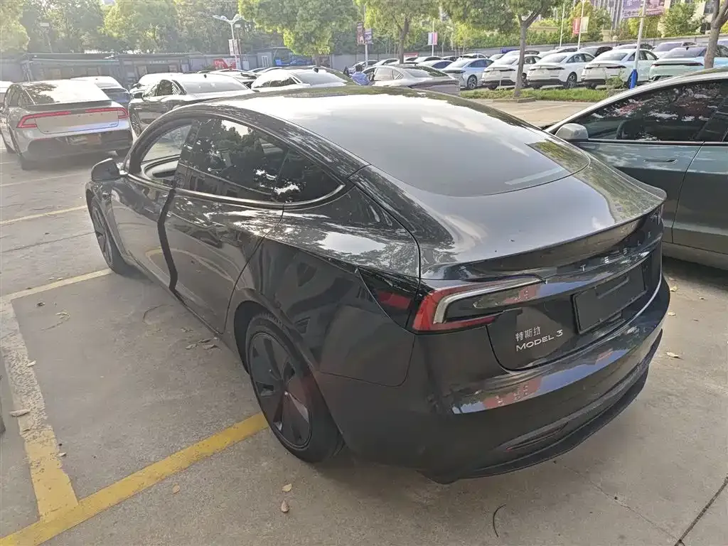 Tesla Model 3 2024 из CN, фото 7
