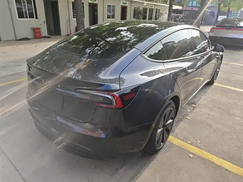 Tesla Model 3 2024 из CN, фото 3