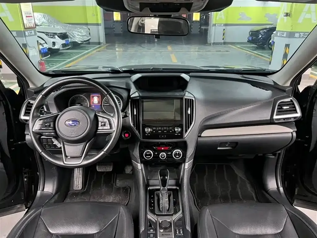 Subaru Forester 2022 из CN, фото 2
