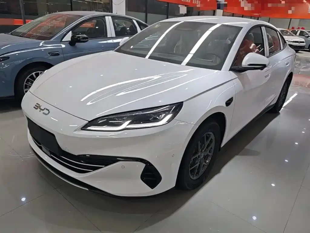 BYD Seal 06 — фото 1