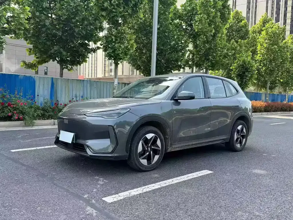 Geely Galaxy E5