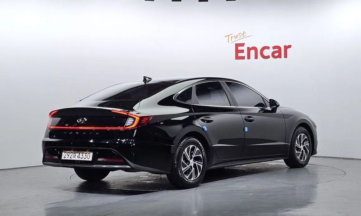 Hyundai Sonata 2023 из KR, фото 4