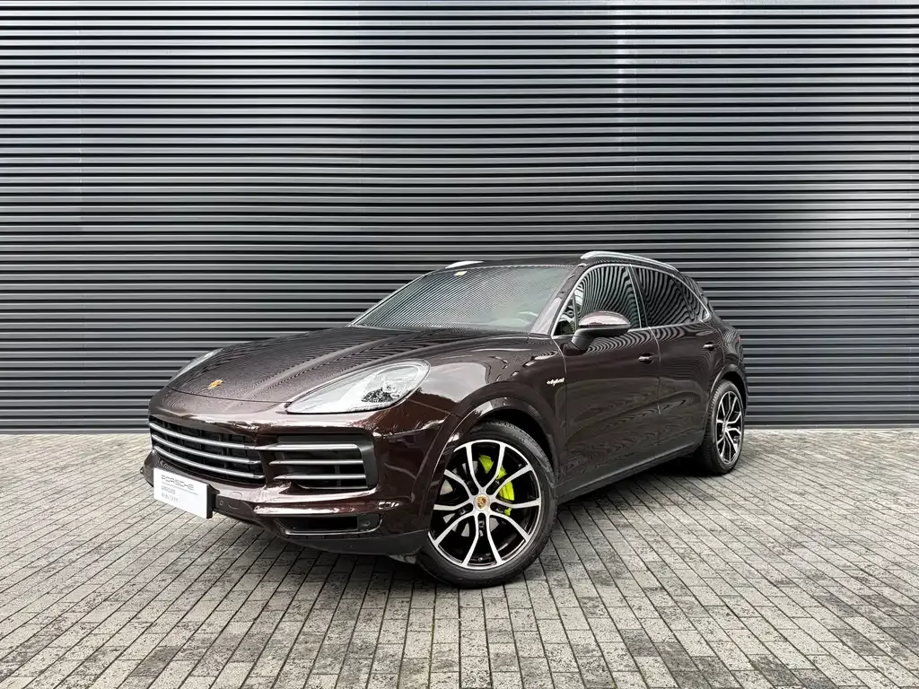 Porsche Cayenne Hybrid — фото 1