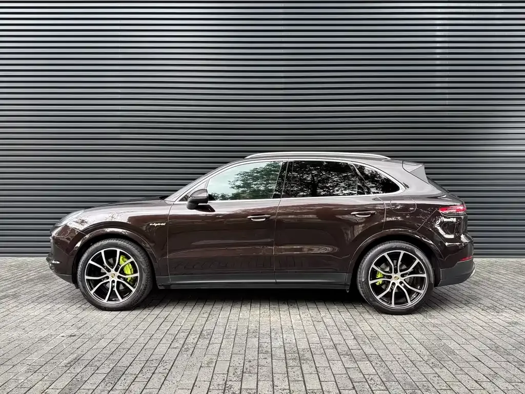 Porsche Cayenne Hybrid — фото 3