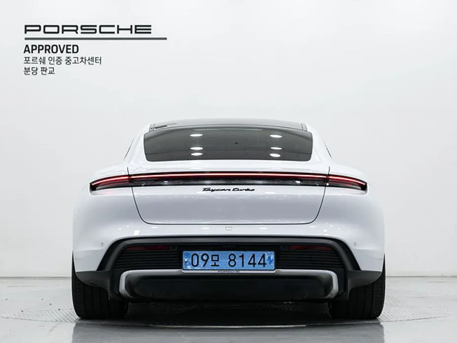 Porsche Taycan — фото 2