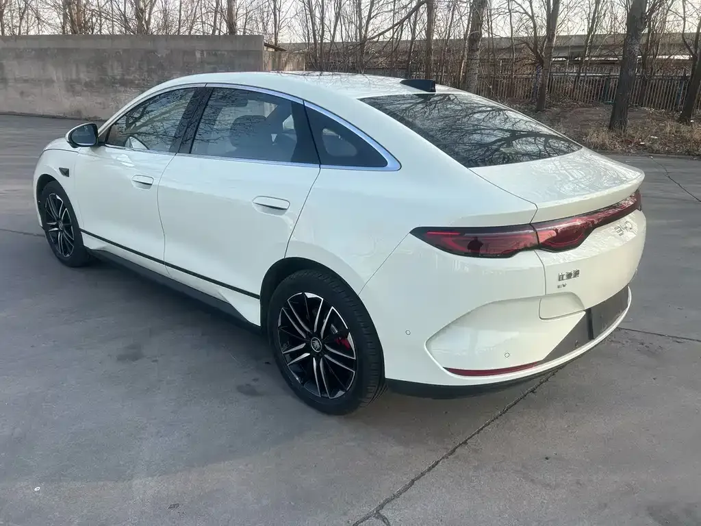 BYD Qin L 2025 из CN, фото 3