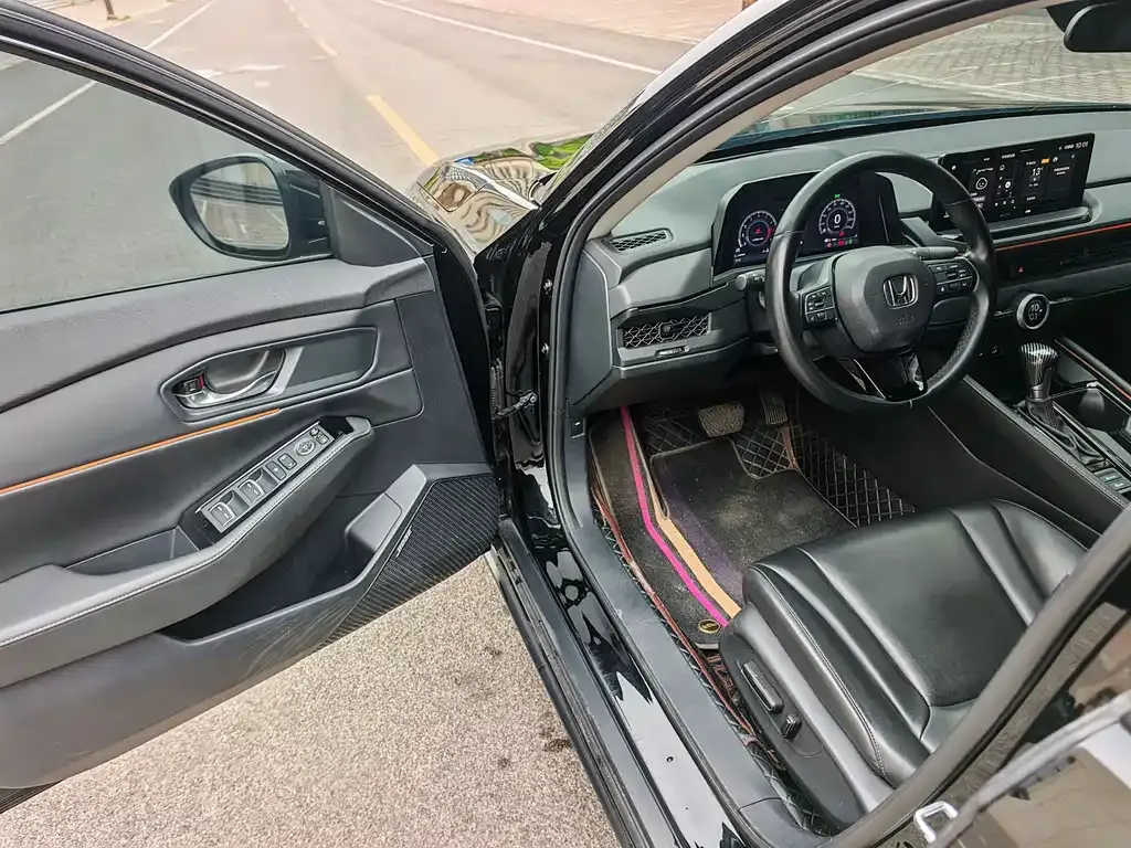 Honda Accord 2024 из CN, фото 6