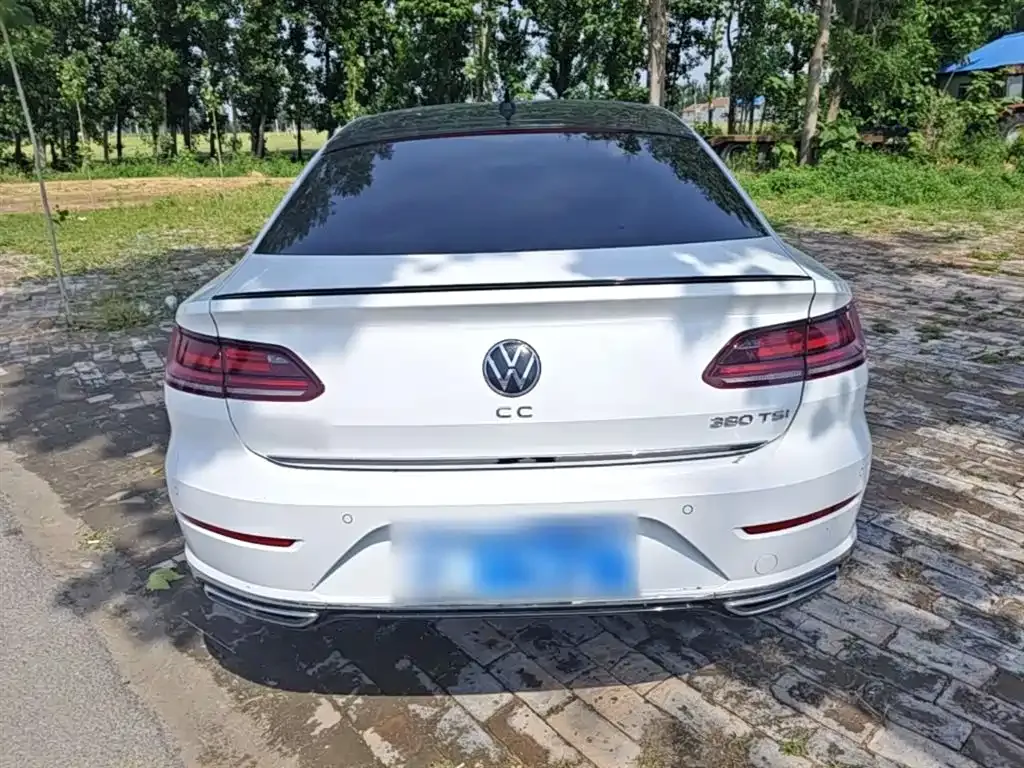 Volkswagen CC — фото 5