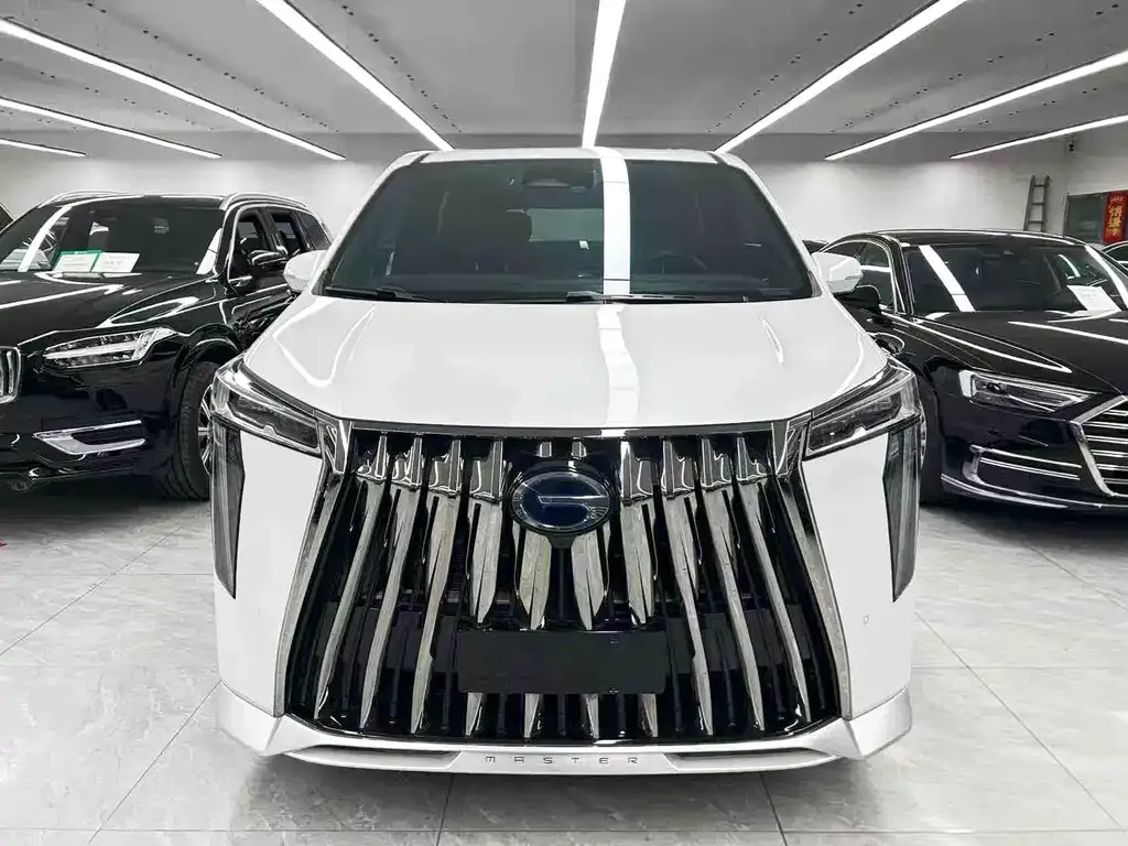 GAC Motor Trumpchi M8 — фото 10