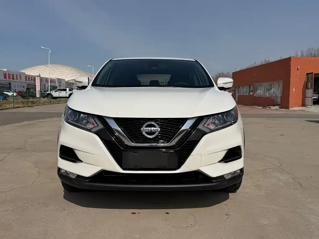 Nissan Qashqai — фото 5
