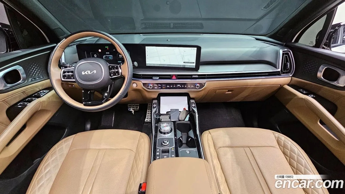 Kia Sorento — фото 8