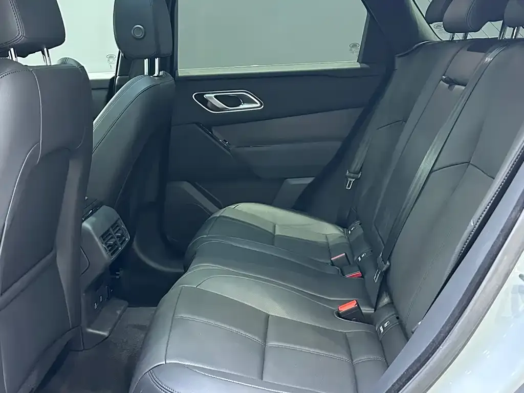 Land Rover Velar 2026 из CN, фото 3