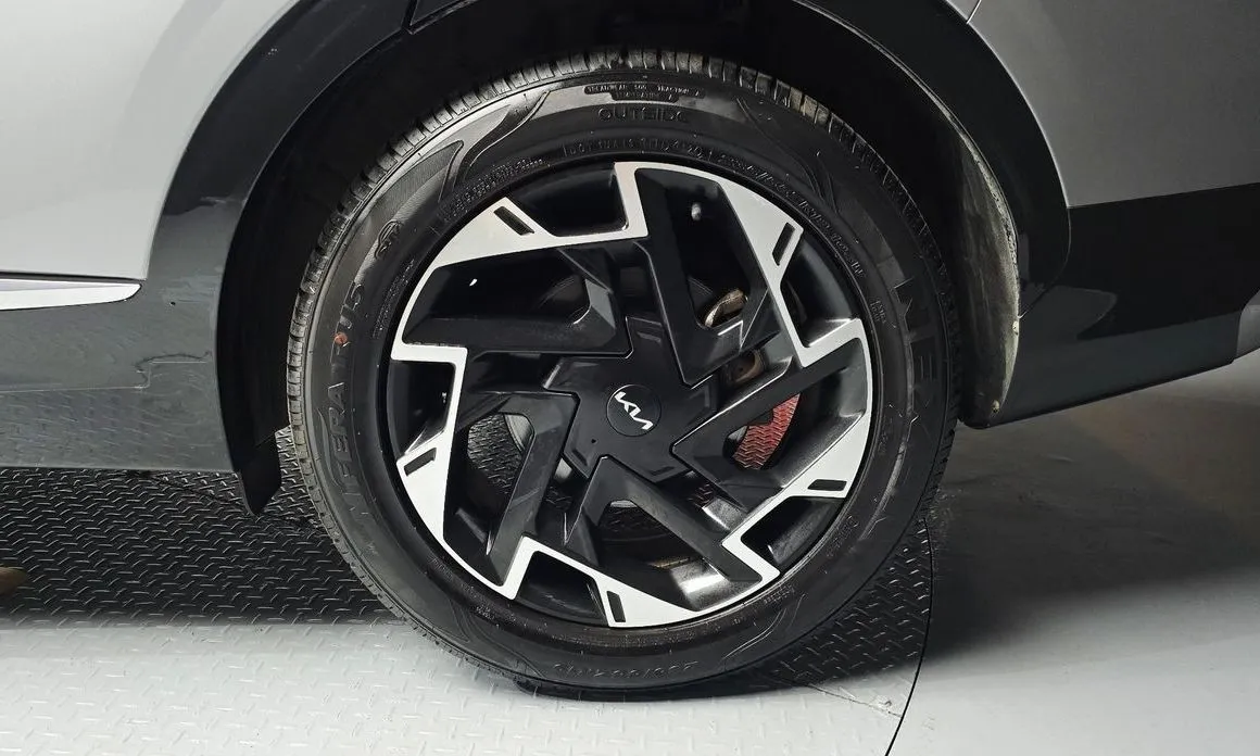 Kia Sportage — фото 8