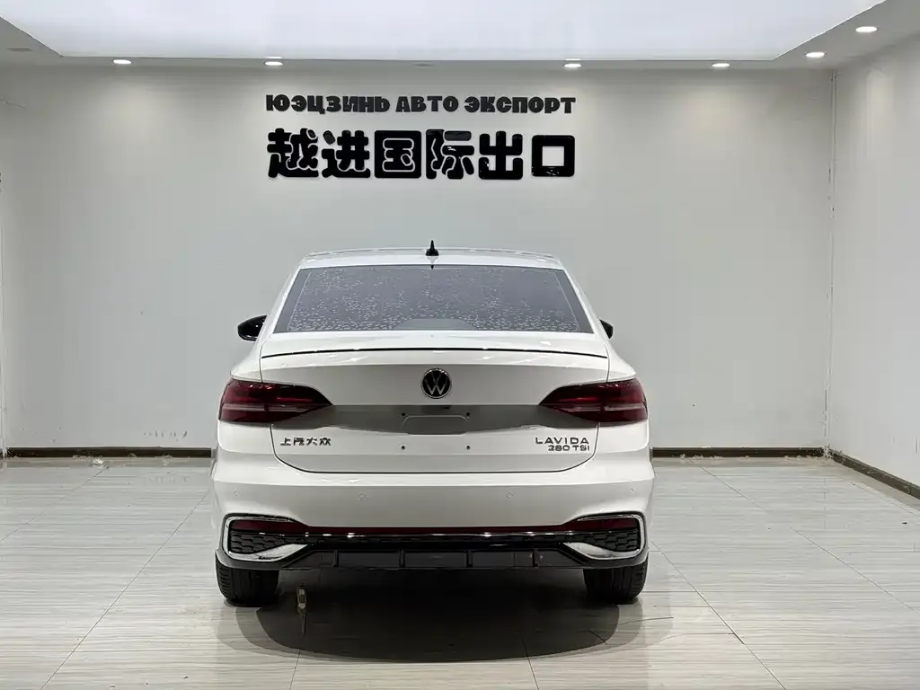 Volkswagen Lavida — фото 4