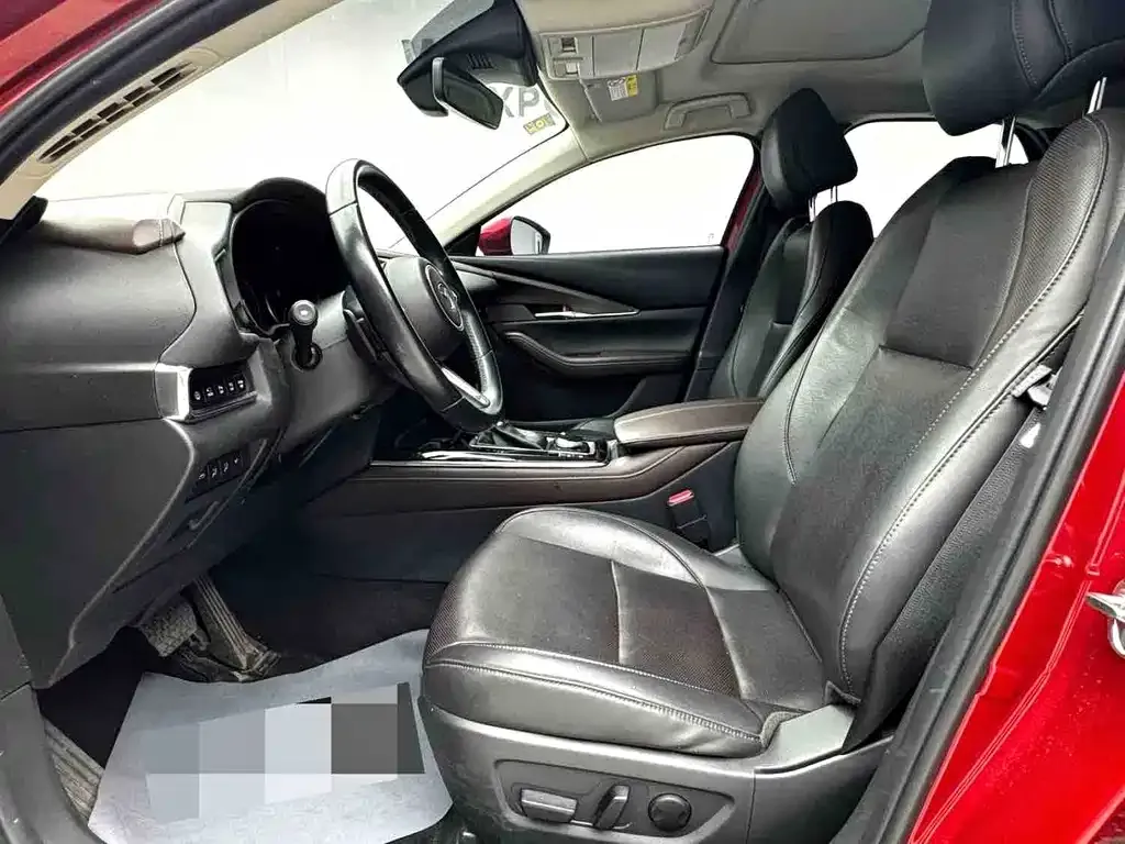 Mazda CX-30 2021 из CN, фото 9