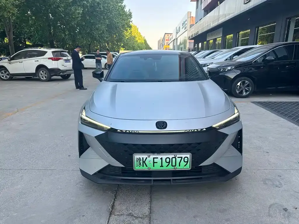 Changan UNI-V iDD 2024 из CN, фото 5