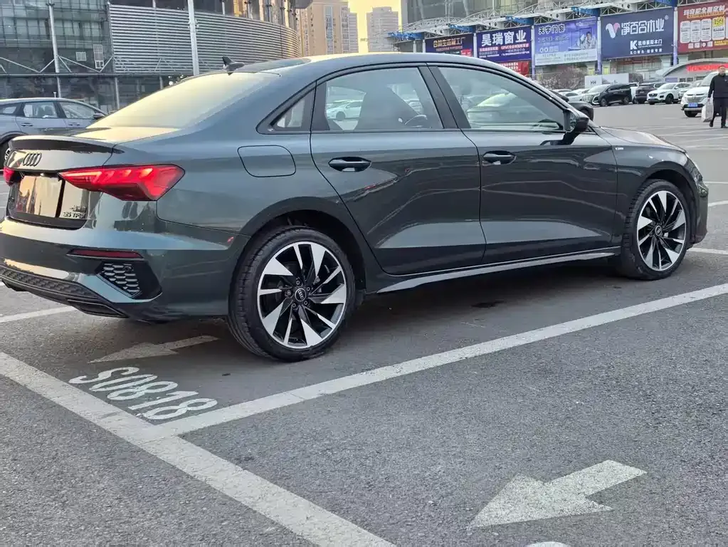 Audi A3 — фото 10