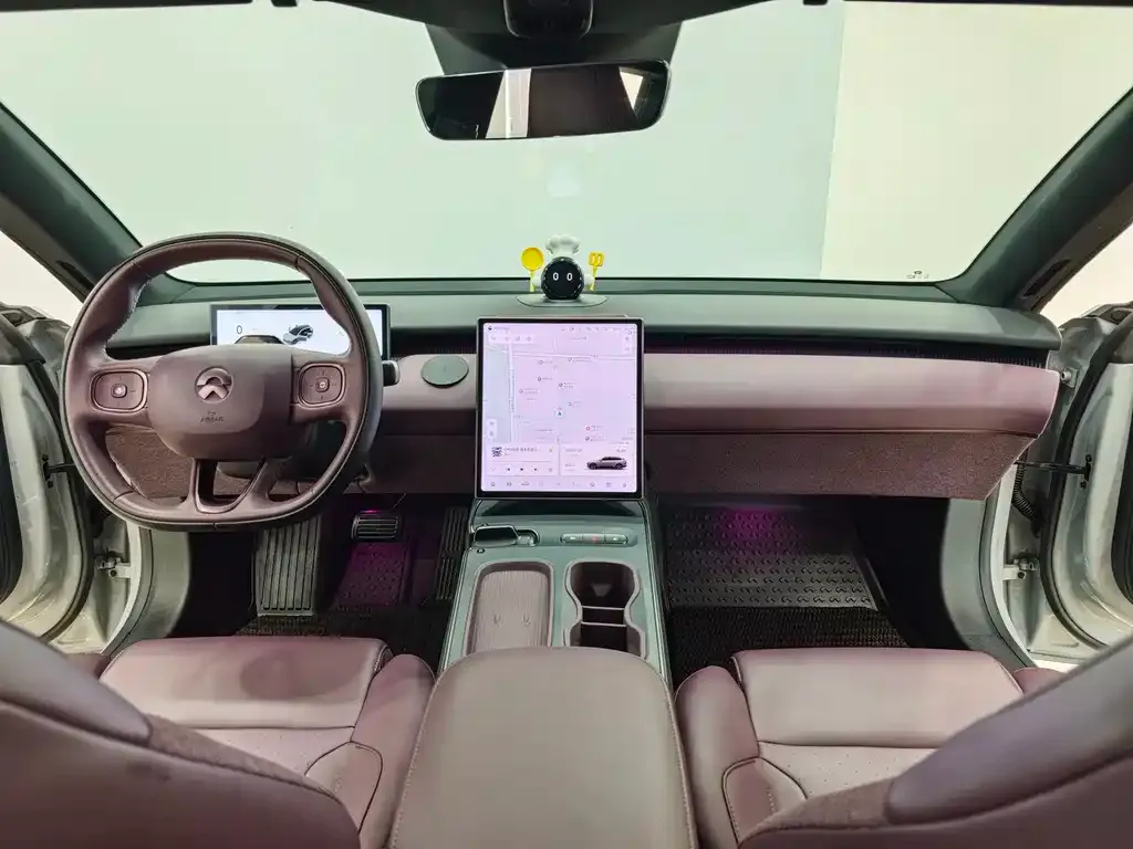 NIO ET5T 2024 из CN, фото 8