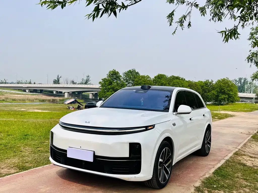 Li Auto L7