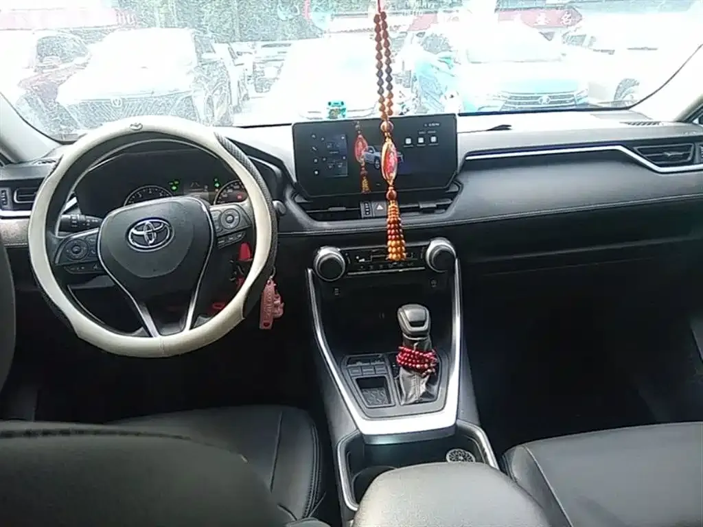 Toyota Wildlander 2024 из CN, фото 3