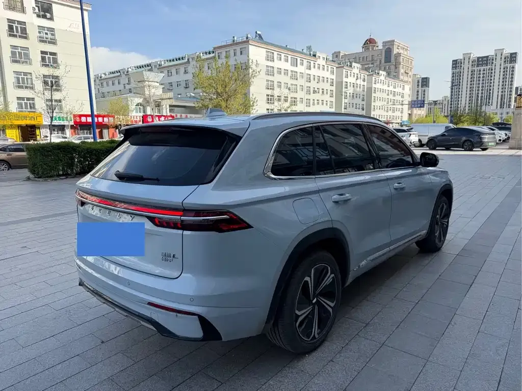 Geely Xingyue L — фото 7