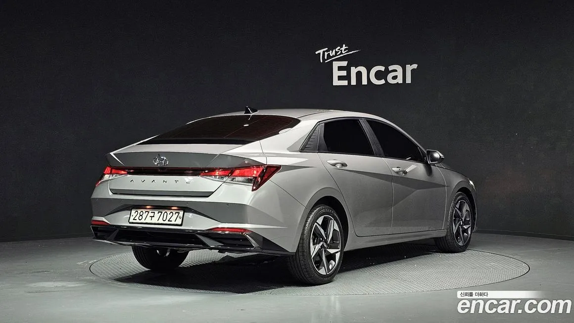 Hyundai AVANTE — фото 4