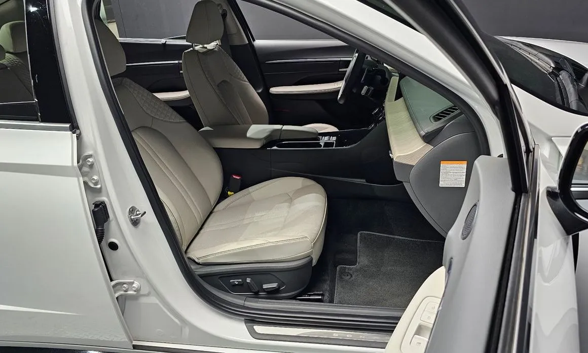 Hyundai Sonata 2024 из KR, фото 3