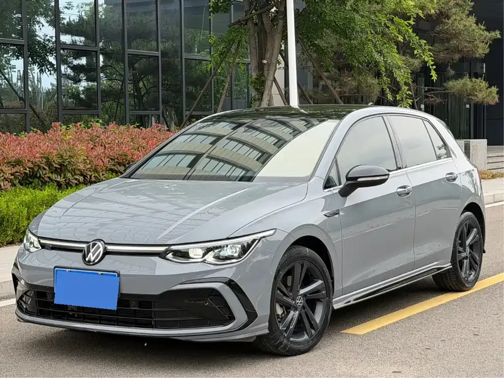 Volkswagen Golf 2022 из CN, фото 1