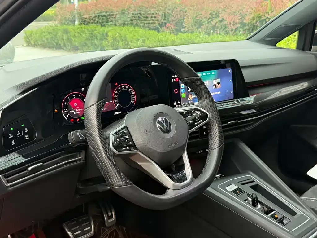 Volkswagen Golf 2022 из CN, фото 5