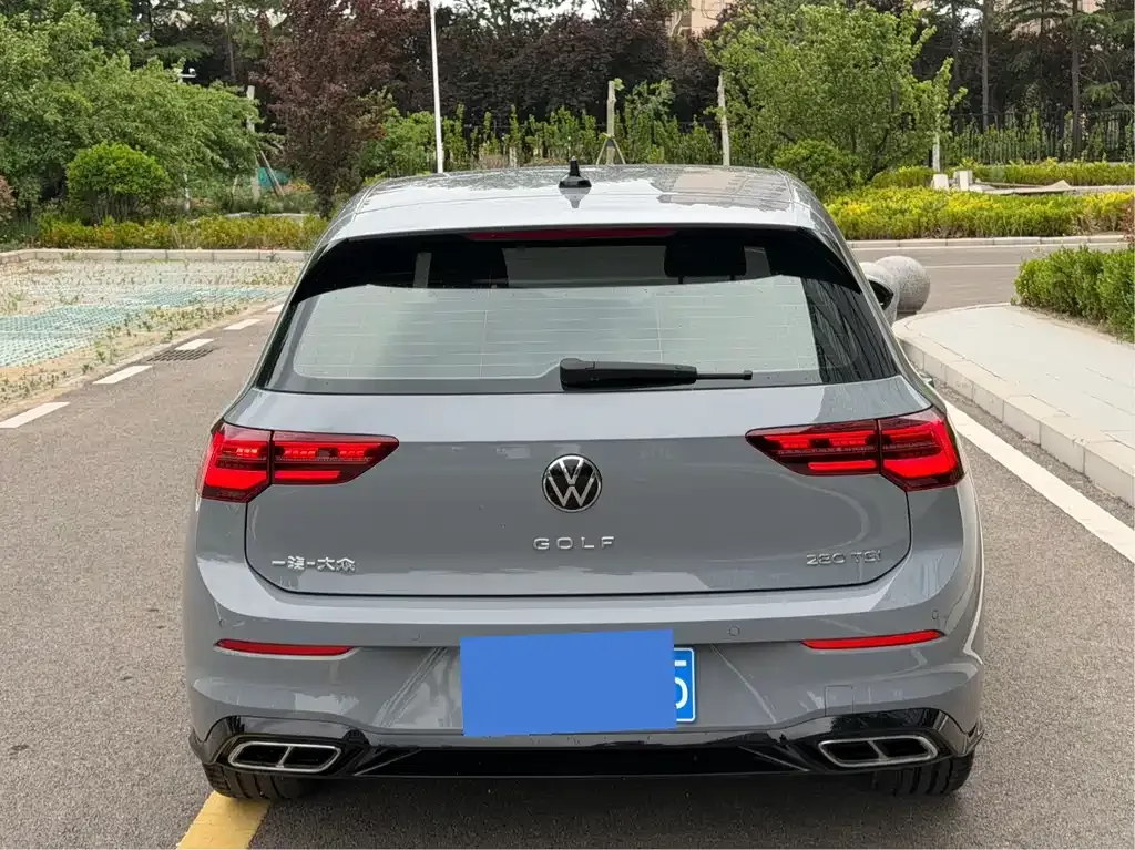 Volkswagen Golf 2022 из CN, фото 7