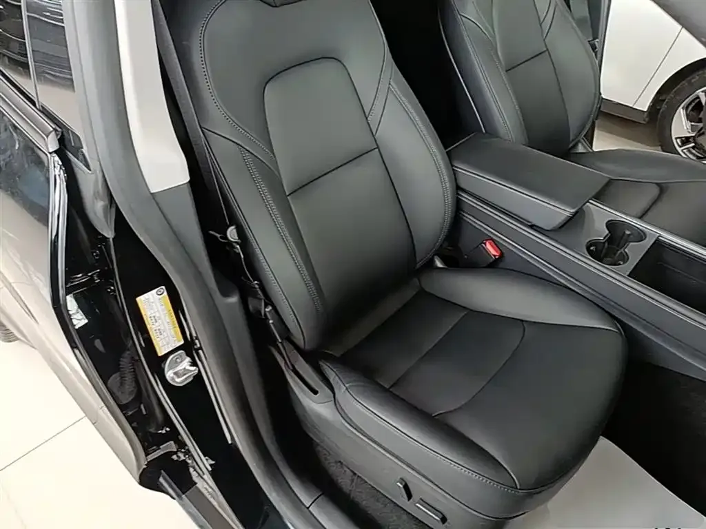 Tesla Model Y 2021 из CN, фото 6