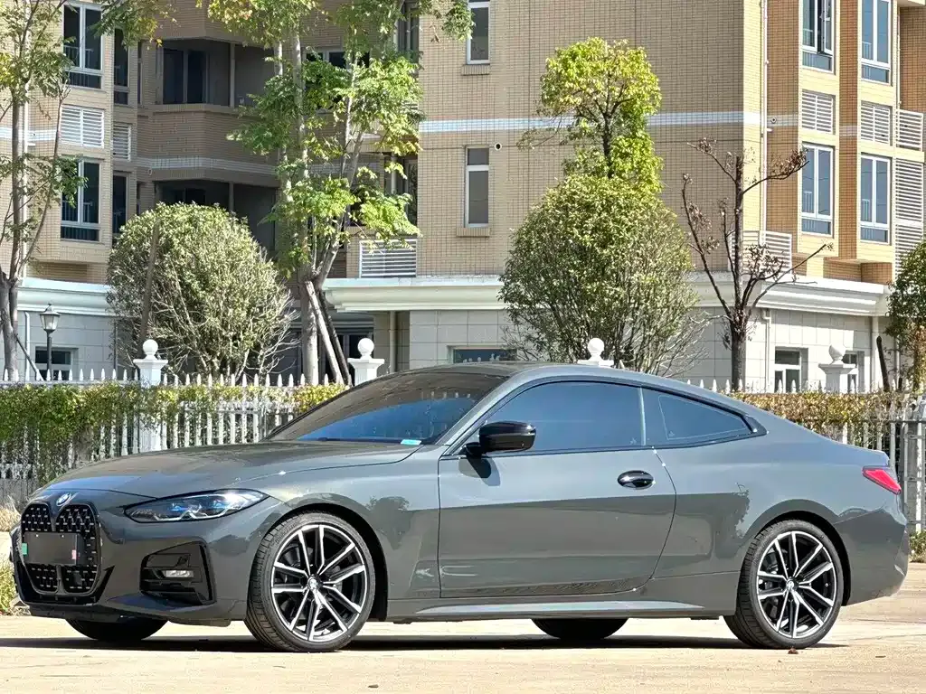 BMW 4 Series — фото 1