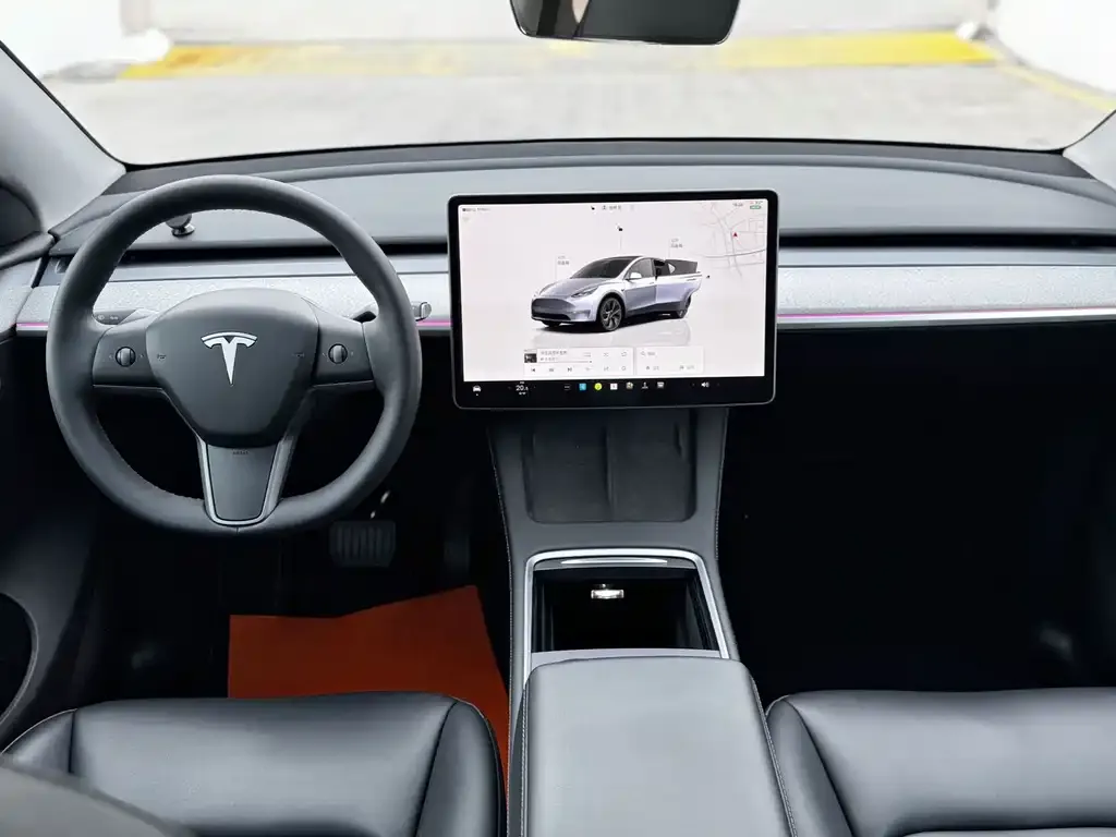 Tesla Model Y — фото 2