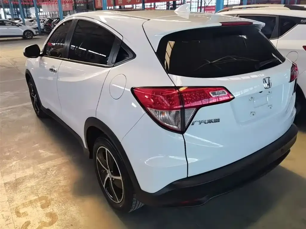 Honda Vezel 2021 из CN, фото 7