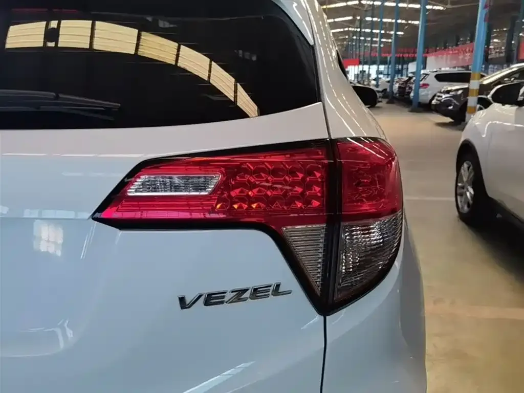 Honda Vezel 2021 из CN, фото 3