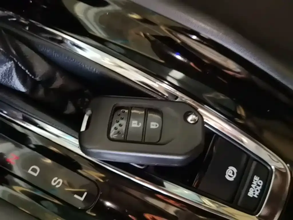 Honda Vezel 2021 из CN, фото 4